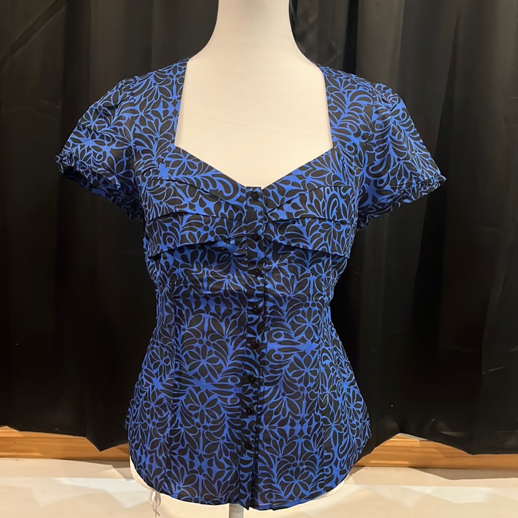 Inc Woman’s Button Down